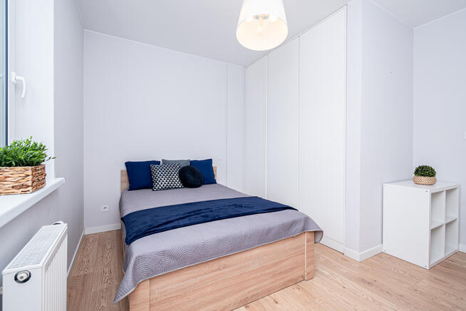 Na wynajem mieszkanie 3-pokojowe z dużym balkonem.