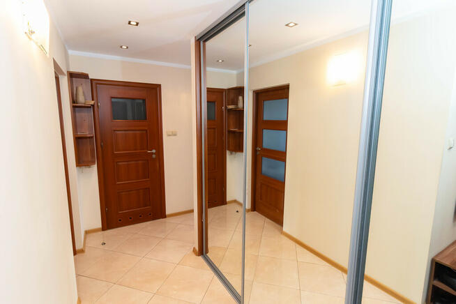 Mieszkanie - 3 pokoje - 68,93m2 - Os. Pułanki