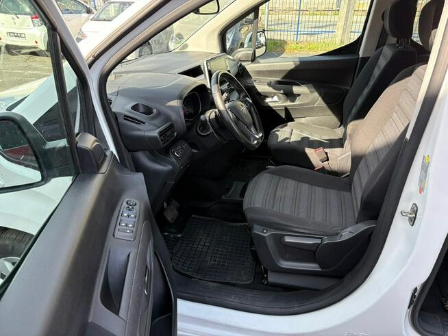 Opel ComboLife Niepełnosprawnych inwalida rampa Bogate wyposażenie2020