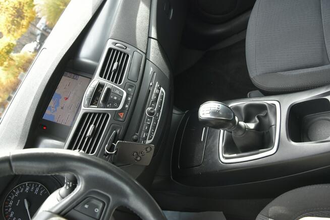 Renault Laguna 2.0 16v 140KM 2009r. Xenon TEMPOMAT Alufelgi Skóra Polecam