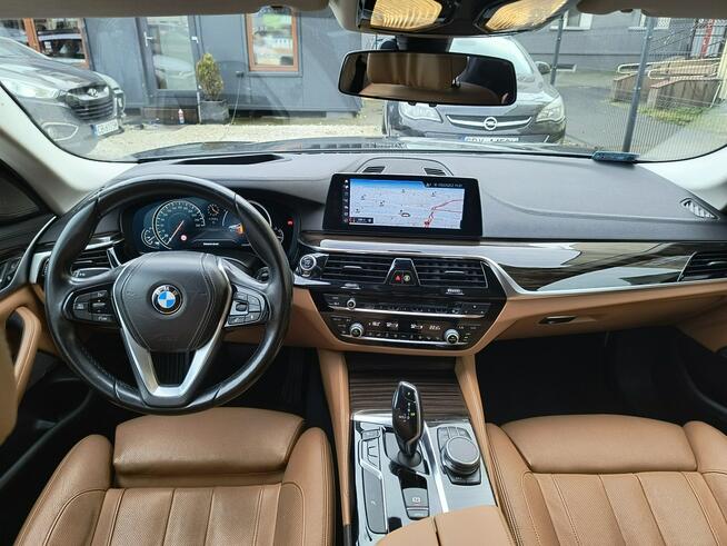 BMW 530 LUXURY LINE | Nawigacja| Head up| 252 KM|