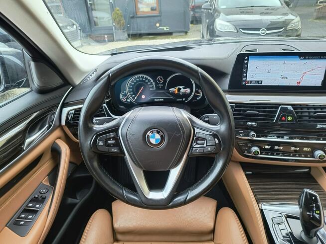 BMW 530 LUXURY LINE | Nawigacja| Head up| 252 KM|