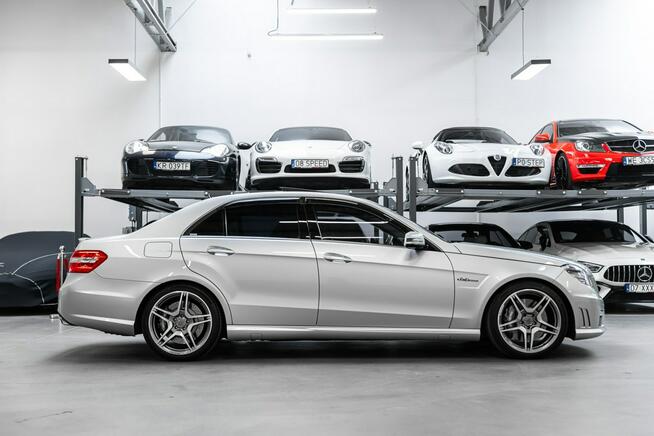 Mercedes E 63 AMG 6.2 V8 525 KM Performance. Bezwypadkowy. Stan Idealny. Kolekcjonerski.