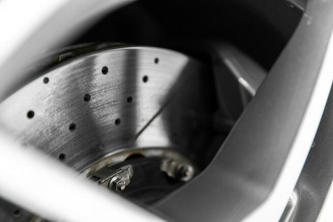 Mercedes E 63 AMG 6.2 V8 525 KM Performance. Bezwypadkowy. Stan Idealny. Kolekcjonerski.