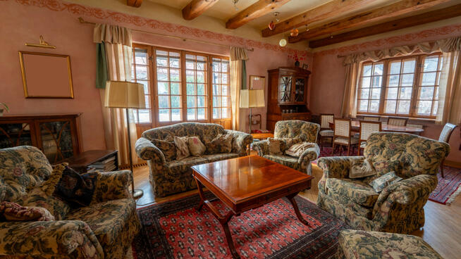 Dom Konstancin-Jeziorna,