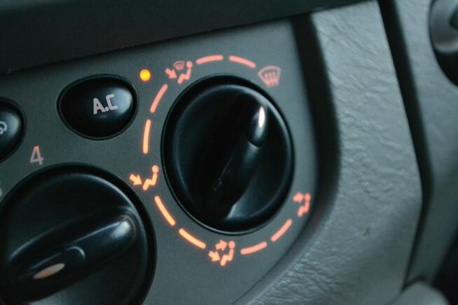 Opel Vivaro 5 Osobowy*Zarejestrowany*Nowy Rozrząd! Po Serwisie