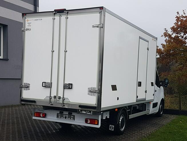 Renault Master 8EP CHŁODNIA MROŹNIA 4,22x2,11x2,02 IZOTERMA AGREGAT THERMO KING V-500