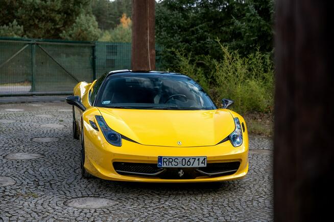 Ferrari 458 Italia 4.5 V8 569HP / Pakiet Carbon / Niski przebieg / Giallo Modena