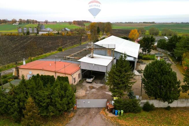 Baza magazynowa, silosy, waga - Barciany