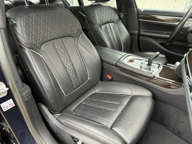 Faktura VAT 23% 750I X-drive High Executive