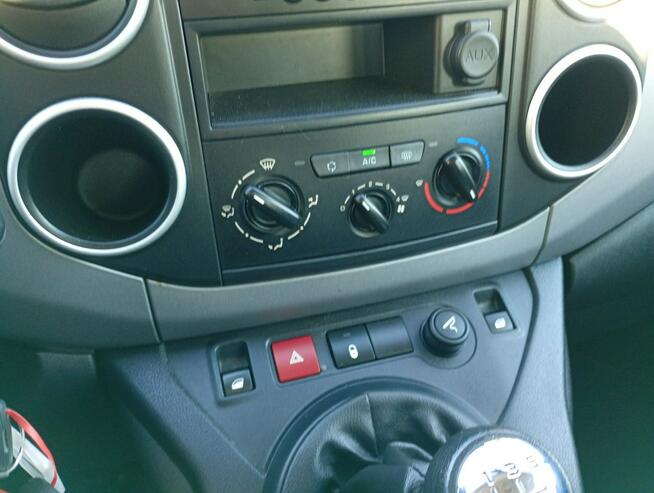 Peugeot Partner 5 -osobowy