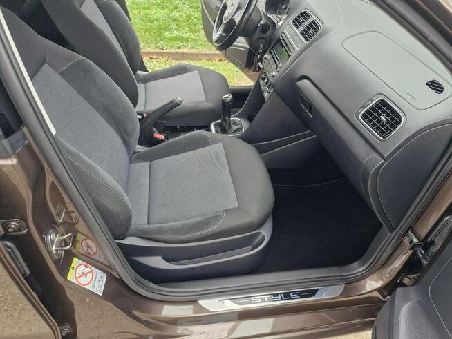 Volkswagen Polo 1.4 klima alu alcantara grz piękny kolor z Niemiec + zimówki FV STYLE!