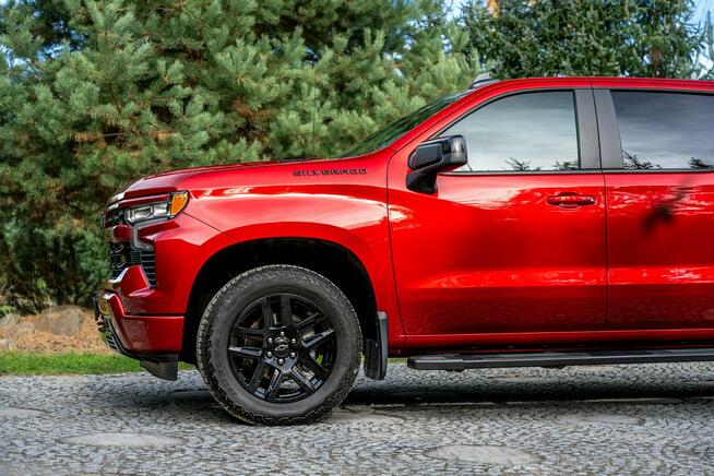 Chevrolet Silverado K1500 / Duramax 3.0L 305KM / Długa paka / 4x4 / 2024 / PL MENU DIESEL