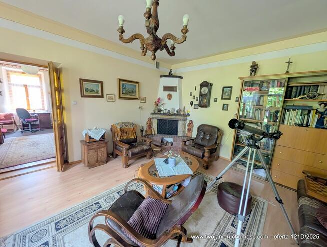 Pilzno, ul. Węgierska - budynek mieszkalno-handlowy