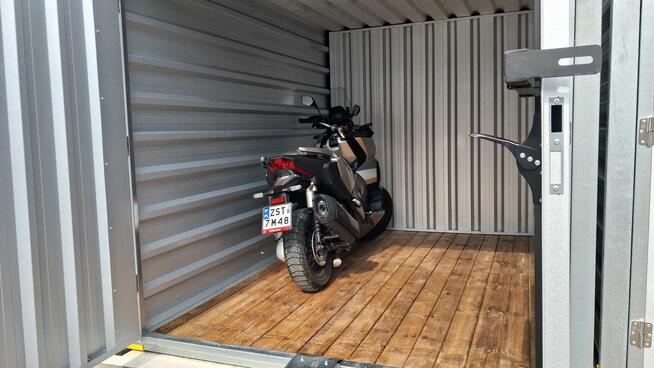 boxy * magazyny * schowki *komórki