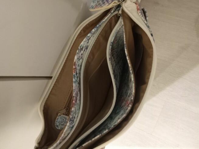 Sprzedam Torębke Ze Skóry Węża Parfois Okazja Polecam