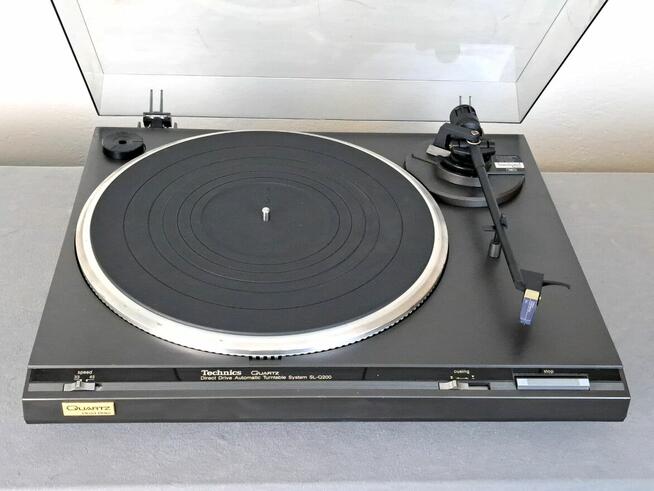 Gramofon Technics SL-Q200