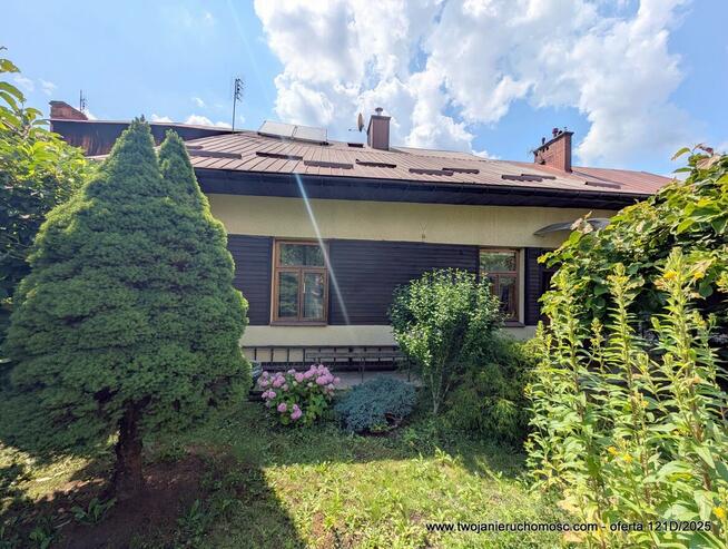 Pilzno, ul. Węgierska - budynek mieszkalno-handlowy