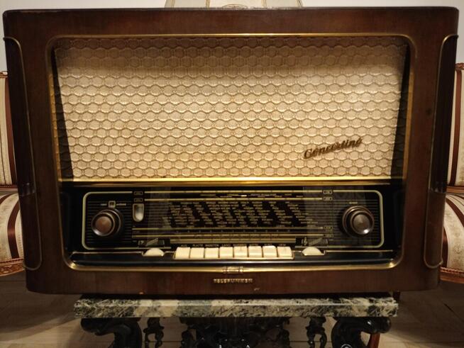 Zabytkowe Radio Lampowe TELEFUNKEN Concertino 6