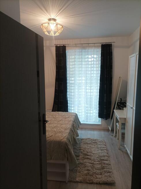 2 pokoje , nowe Al. Krakowska 281 A