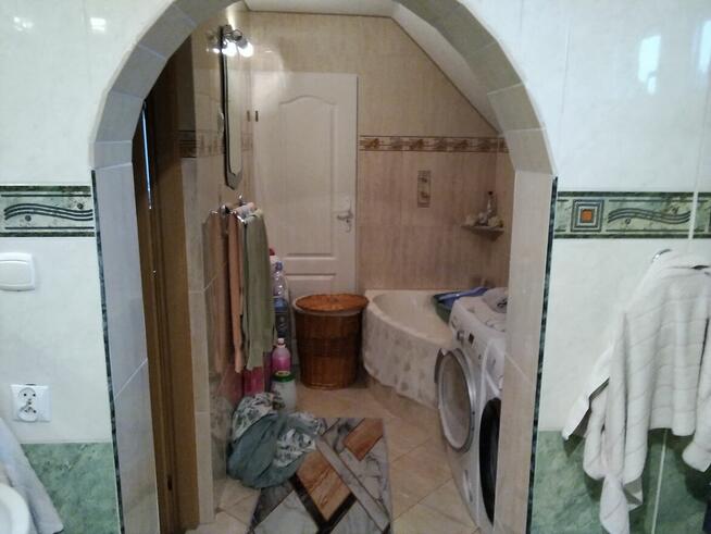 Dom do sprzedania w dobrym sąsiedztwie.