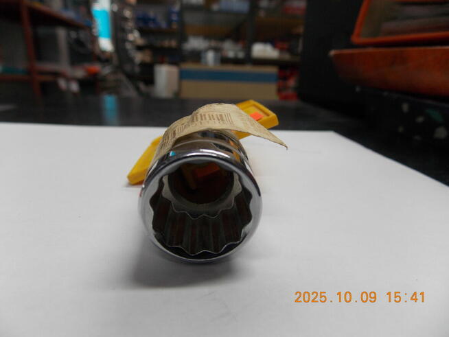 NASADKA SZEŚCIOKĄTNA 1/2 COVAL