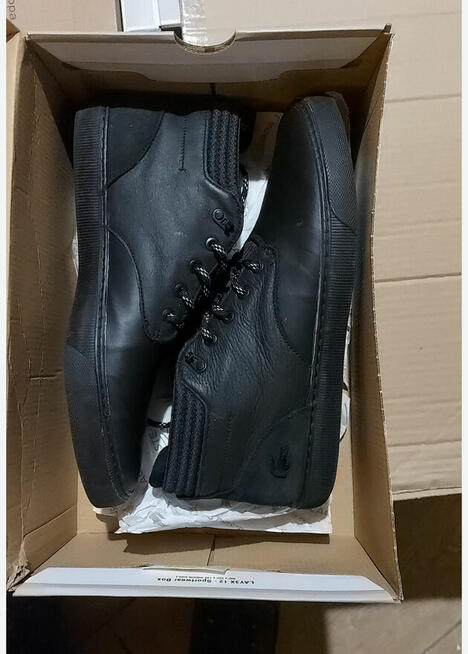 Box butów Adidas Nike Lacoste