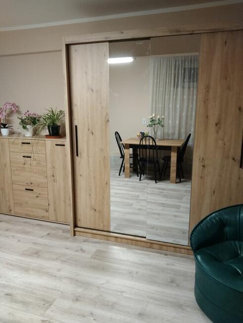 Samodzielny niezależny pokój z osobnym wejściem