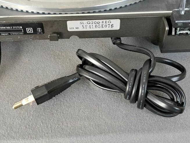 Gramofon Technics SL-Q200