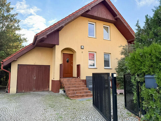 Dom wolnostojący z 3 pokojami i ogrzewaniem gazowym