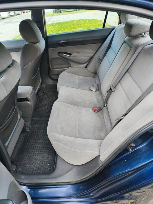 Honda Civic 1.8 LPG, 2008, sedan – zadbane wnętrze, sprawny
