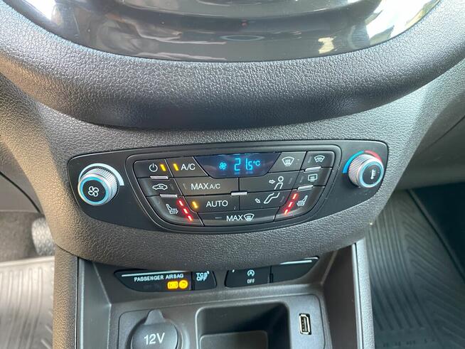 Ford Tourneo Courier 1.5 1,5 TDCi 100KM Titanium Salon Pl