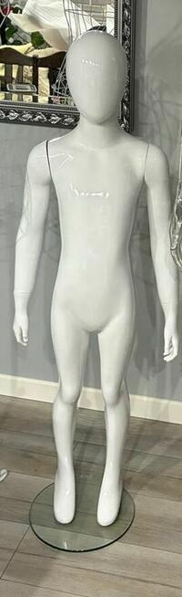 Na sprzedaż: manekiny