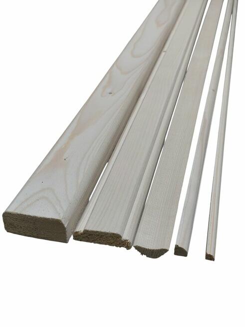 Drewno świerkowe – kantówki, deski, listwy, opaski, cokoły