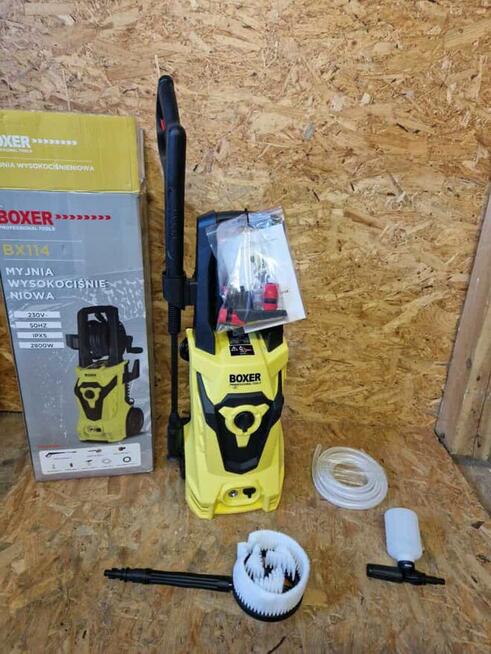 Myjka typu Karcher 359zl