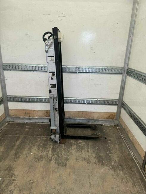 syndyk sprzeda - schodołaz