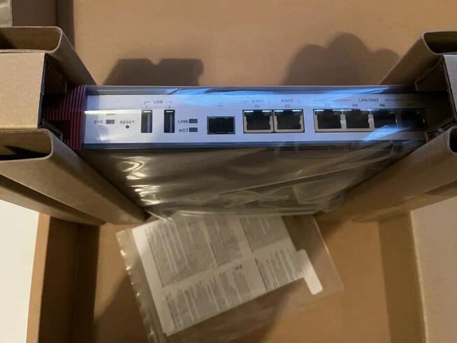 USGFLEX200-EU0101F firewall USG Flex 200