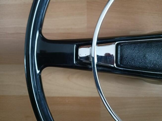 Kierownica FIAT 125p z Ringiem Ładna