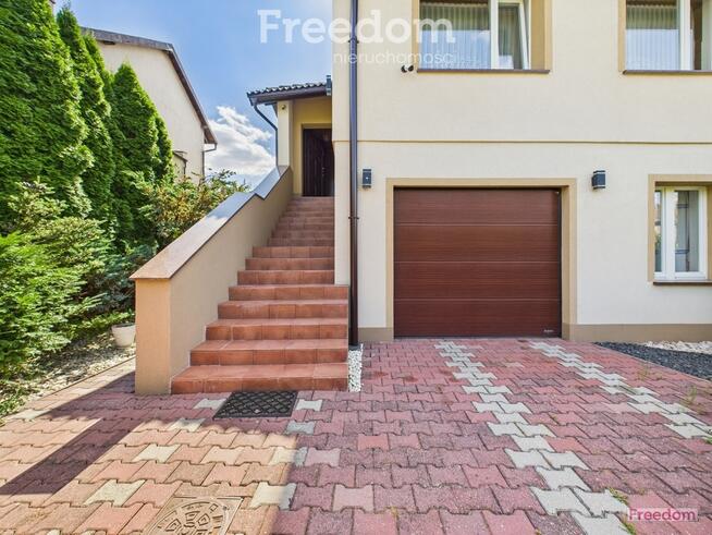 Dom z ogrodem i garażem - piękny Brochów