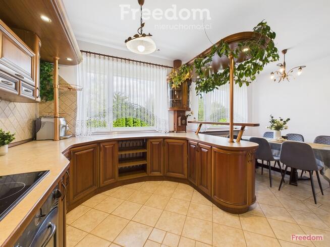 Dom z ogrodem i garażem - piękny Brochów