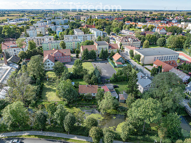 Dom nad rzeką w centrum Nowego Dworu Gdańskiego