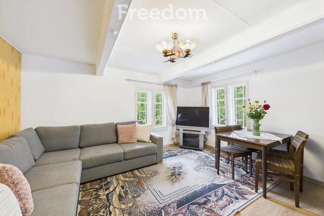 Dom nad rzeką w centrum Nowego Dworu Gdańskiego