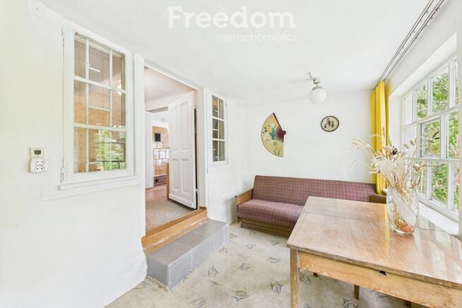 Dom nad rzeką w centrum Nowego Dworu Gdańskiego