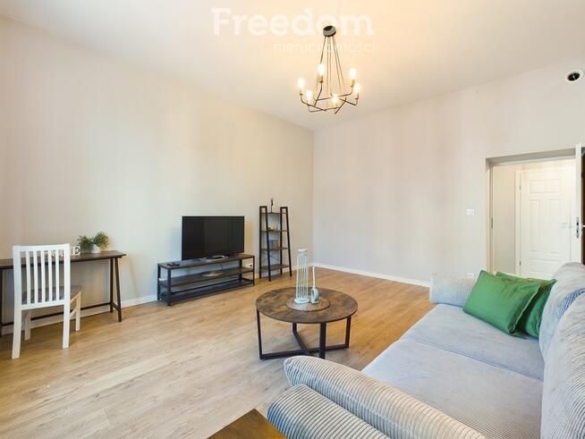 Urządzone mieszkanie gotowe do wprowadzenia!