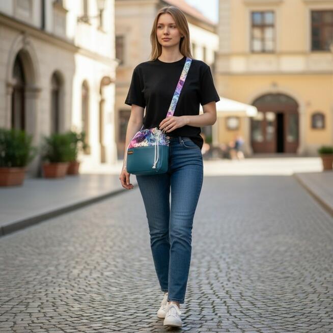 Torebka Sakiewka Butelkowa Zieleń z Motywem Słonia w Stylu Indyjskim – Handmade