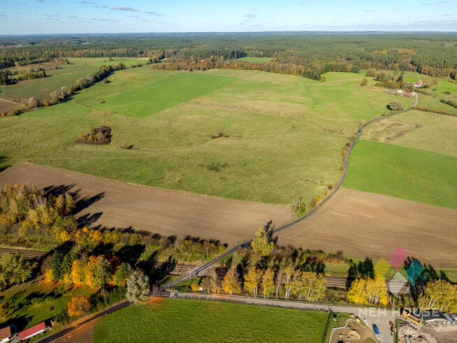 Działka z warunkami zab. pod 3 budynki mieszkalne