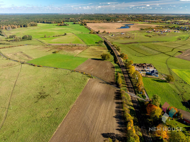 Działka z warunkami zab. pod 3 budynki mieszkalne