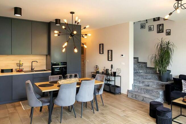 Bliźniak z garażem i ogrodem-negocjuj cenę!