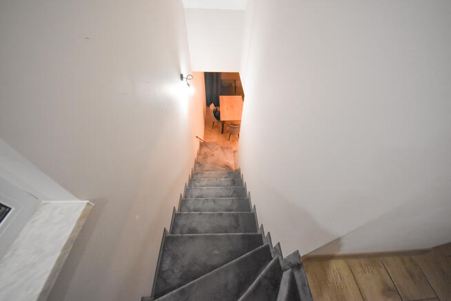 Bliźniak z garażem i ogrodem-negocjuj cenę!