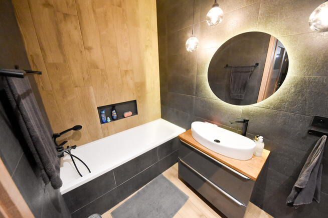 Bliźniak z garażem i ogrodem-negocjuj cenę!